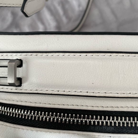 Kendall & Kylie White Leather Crossbody - Picture 12 of 16